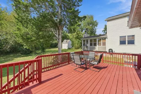 Exterior - 1121 Gilsey Ave, Cincinnati, OH 45205 photo 6 of 8