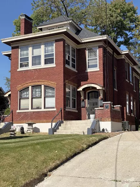 2850 Observatory Ave, Cincinnati, OH 45208