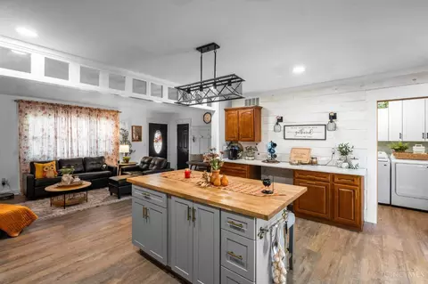 Kitchen - 2231 Garner Rd, Blanchester, OH 45107 photo 4 of 5