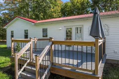 Exterior - 2231 Garner Rd, Blanchester, OH 45107 photo 2 of 8