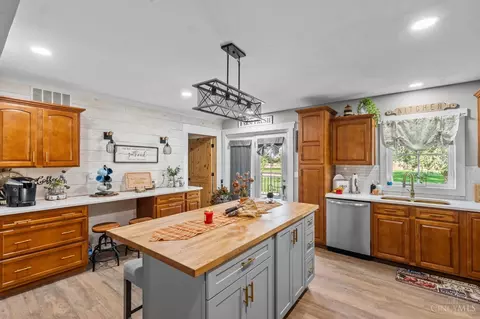 Kitchen - 2231 Garner Rd, Blanchester, OH 45107 photo 5 of 5