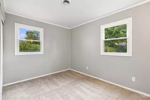 Bedroom - 209 Circle Dr, Mason, OH 45040 photo 3 of 4