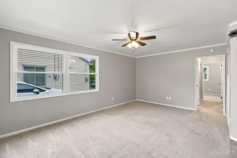 Living - 209 Circle Dr, Mason, OH 45040 photo 7 of 7