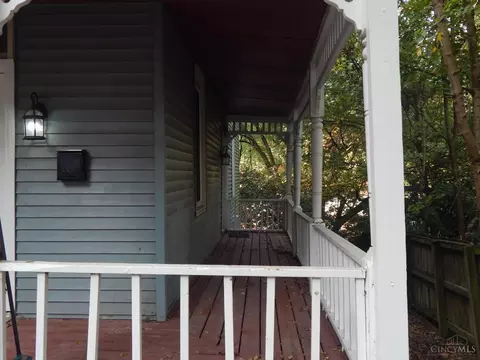 Exterior - 655 Steiner, Cincinnati, OH 45204 photo 4 of 8