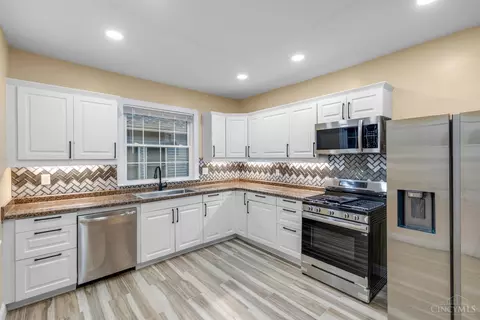 Kitchen - 3914 Meyerfeld Ave, Cheviot, OH 45211 photo 1 of 1