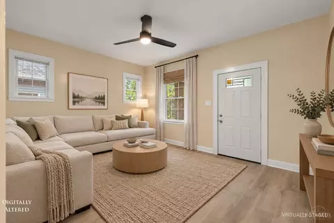 Living - 3914 Meyerfeld Ave, Cheviot, OH 45211 photo 1 of 4