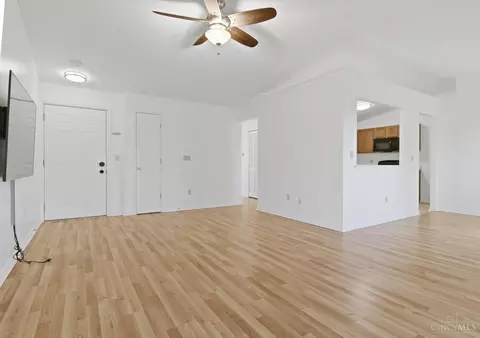 Living - 4480 Mayhew Ave, Cincinnati, OH 45238 photo 2 of 4
