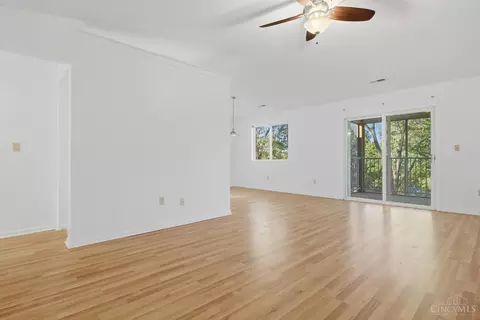 Living - 4480 Mayhew Ave, Cincinnati, OH 45238 photo 3 of 4