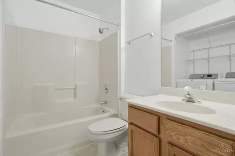 Bath - 4480 Mayhew Ave, Cincinnati, OH 45238 photo 1 of 2