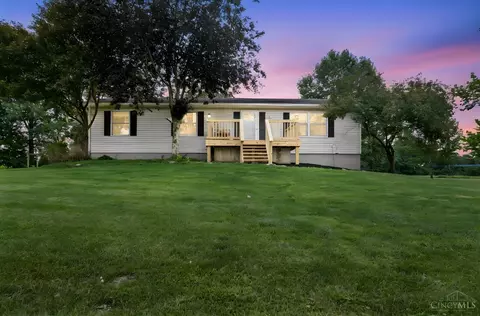 4 Itawamba Cv, Lake Waynoka, OH 45171
