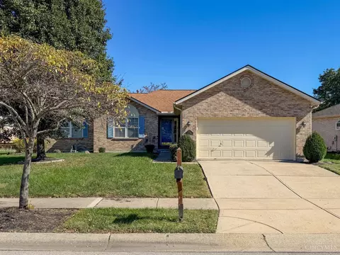 4766 Circle Dr, Fairfield, OH 45014