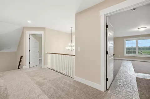 Entry Way - 511 Shawn Dr, Monroe, OH 45050 photo 11 of 18