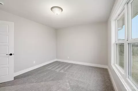 Bedroom - 511 Shawn Dr, Monroe, OH 45050 photo 10 of 16