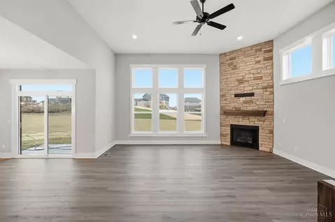 Living - 511 Shawn Dr, Monroe, OH 45050 photo 1 of 6