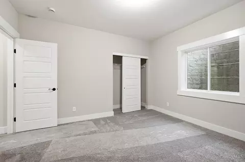 Bedroom - 511 Shawn Dr, Monroe, OH 45050 photo 15 of 16