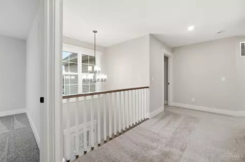 Entry Way - 511 Shawn Dr, Monroe, OH 45050 photo 10 of 18