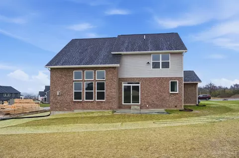 Exterior - 511 Shawn Dr, Monroe, OH 45050 photo 8 of 10