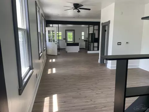 3413 Fyffe Ave, Cincinnati, OH 45211 photo 5