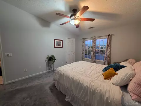 Bedroom - 5485 Michelles Oak Ct, Cincinnati, OH 45248 photo 6 of 6