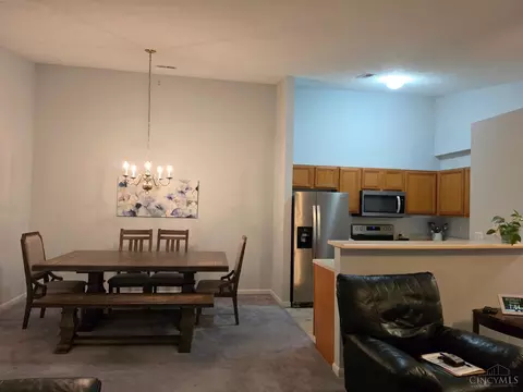 Dining - 5485 Michelles Oak Ct, Cincinnati, OH 45248 photo 3 of 3