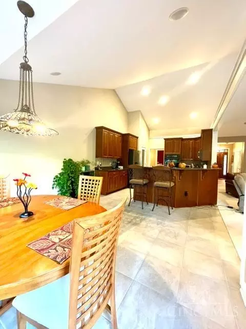 Kitchen - 5088 Eagles Vw, Cincinnati, OH 45244 photo 7 of 7