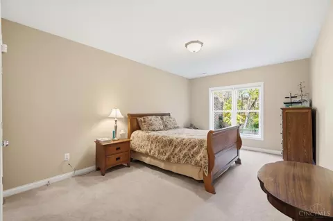 Bedroom - 5088 Eagles Vw, Cincinnati, OH 45244 photo 7 of 9