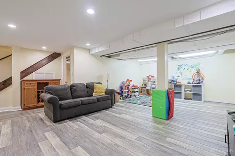 Other - 3927 West St, Mariemont, OH 45227 photo 7 of 13