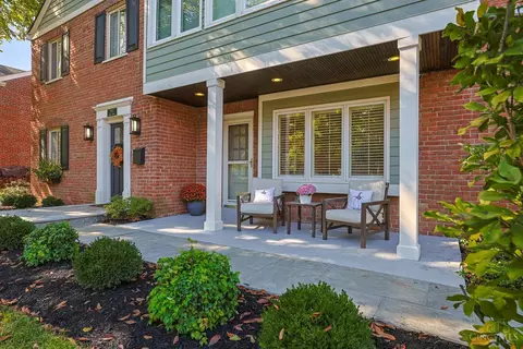 Exterior - 3927 West St, Mariemont, OH 45227 photo 9 of 11