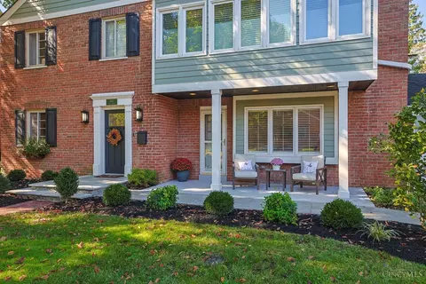 Exterior - 3927 West St, Mariemont, OH 45227 photo 2 of 11