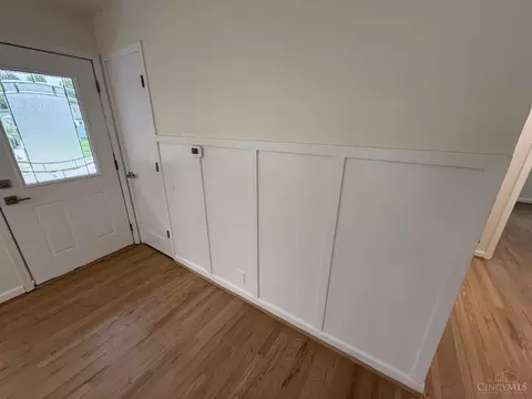 Entry Way - 3985 Mantell Ave, Cincinnati, OH 45236 photo 1 of 2