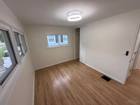 Bedroom - 3985 Mantell Ave, Cincinnati, OH 45236 photo 2 of 6