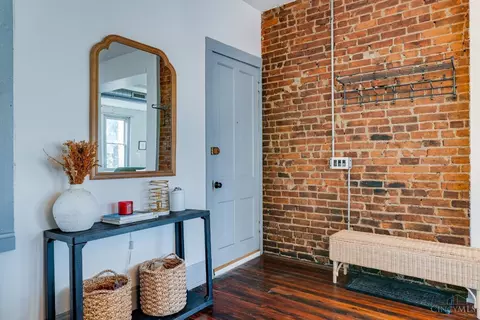 Entry Way - 1420 Main St, Cincinnati, OH 45202 photo 2 of 3