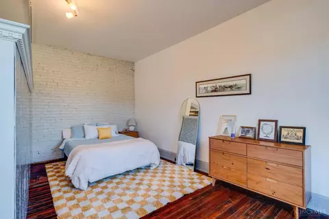 Bedroom - 1420 Main St, Cincinnati, OH 45202 photo 5 of 5