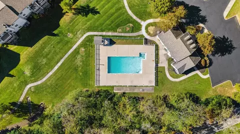 Exterior - 492 Mapleport Way, Cincinnati, OH 45255 photo 5 of 7