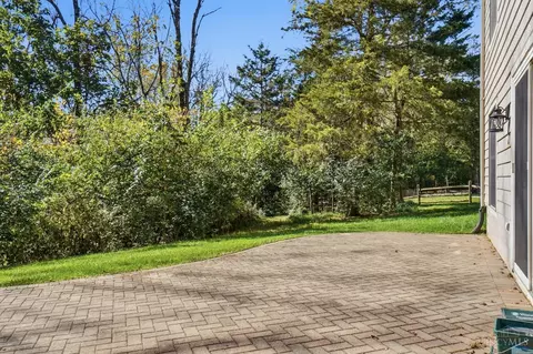 Exterior - 45 Rustic Brook Ct, Springboro, OH 45066 photo 12 of 15