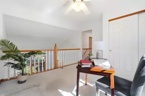 Entry Way - 45 Rustic Brook Ct, Springboro, OH 45066 photo 5 of 6