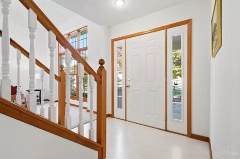 Entry Way - 45 Rustic Brook Ct, Springboro, OH 45066 photo 1 of 6