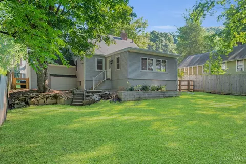 Exterior - 6923 Buckingham Pl, Cincinnati, OH 45227 photo 10 of 11