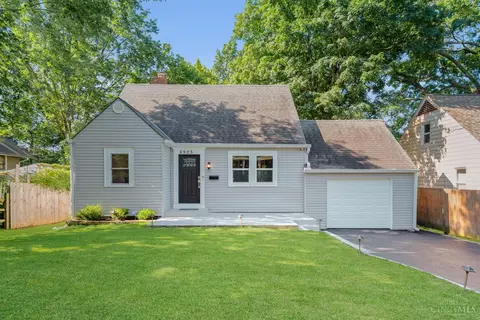 Exterior - 6923 Buckingham Pl, Cincinnati, OH 45227 photo 4 of 11
