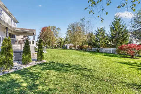 Exterior - 688 Ascot Dr, Hamilton Township, OH 45039 photo 10 of 11