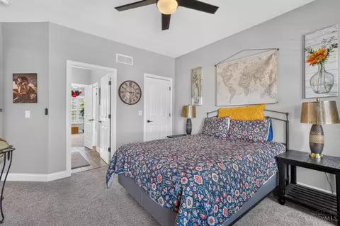Bedroom - 688 Ascot Dr, Hamilton Township, OH 45039 photo 2 of 6