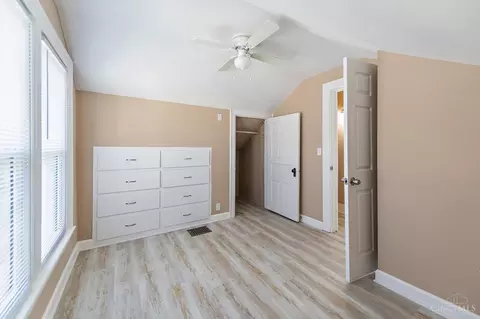 Bedroom - 624 Corwin Ave, Hamilton, OH 45015 photo 8 of 9