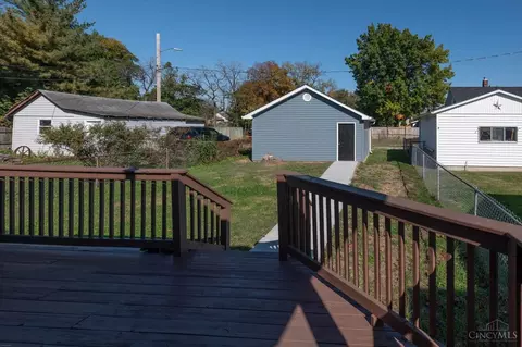 Exterior - 624 Corwin Ave, Hamilton, OH 45015 photo 2 of 5