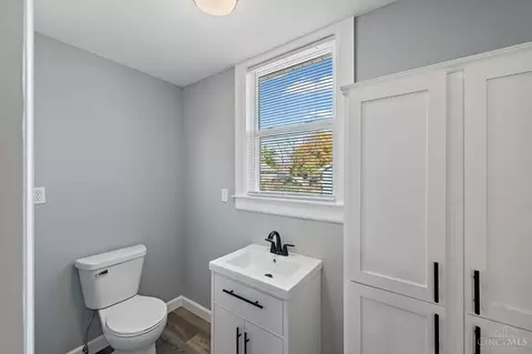 Bath - 624 Corwin Ave, Hamilton, OH 45015 photo 1 of 3