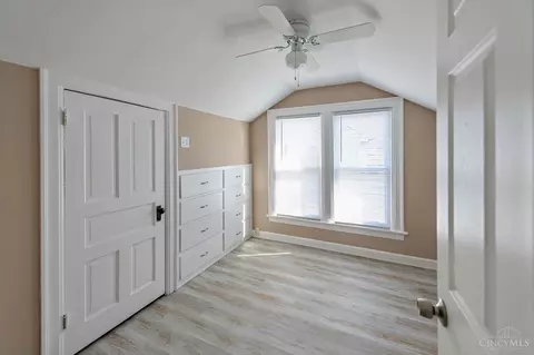 Bedroom - 624 Corwin Ave, Hamilton, OH 45015 photo 6 of 9