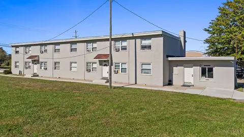 Exterior - 4720 Ridge Ave, Cincinnati, OH 45209 photo 1 of 5