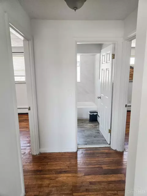 Entry Way - 4720 Ridge Ave, Cincinnati, OH 45209 photo 1 of 10