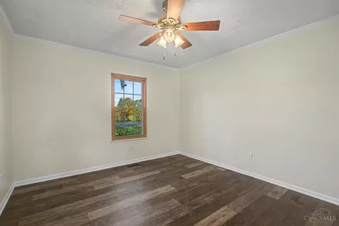 Bedroom - 615 Queensgate Rd, Springboro, OH 45066 photo 1 of 11