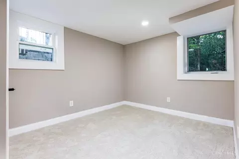 Other - 3933 Paxton Ave, Cincinnati, OH 45209 photo 6 of 9