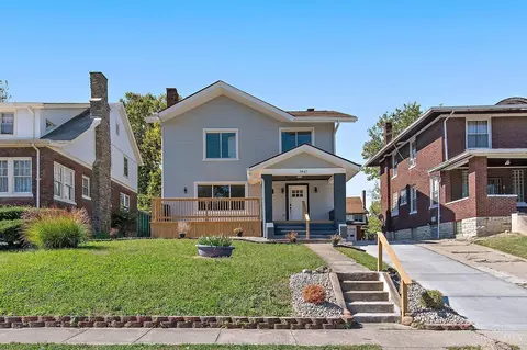 3947 Warwick Ave, Cincinnati, OH 45229